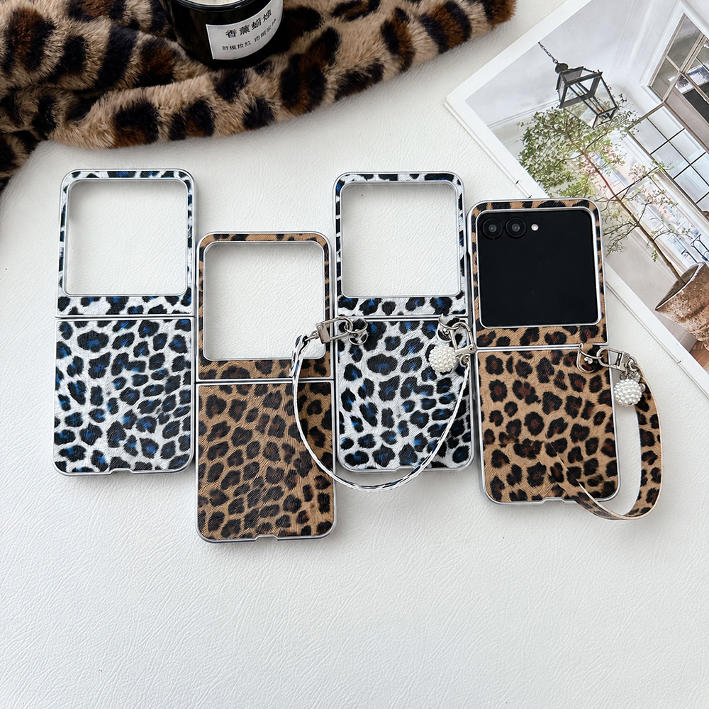 Leopard Print Folding Flip Pho - огляд і ціна Travel Accessories Essentials