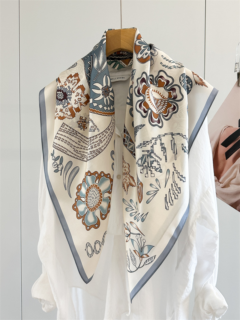 Horse Print Women 90CM Bandana - огляд і ціна Travel Accessories Gifts For Women