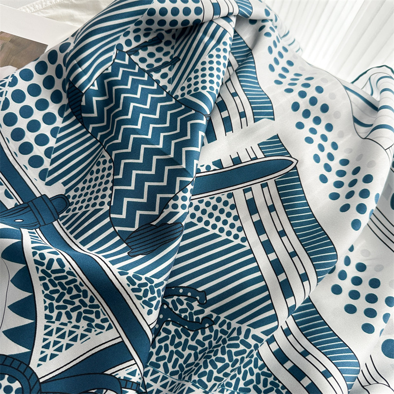 14mm Silk Scarf Luxury Designe - огляд і ціна Travel Accessories Neck