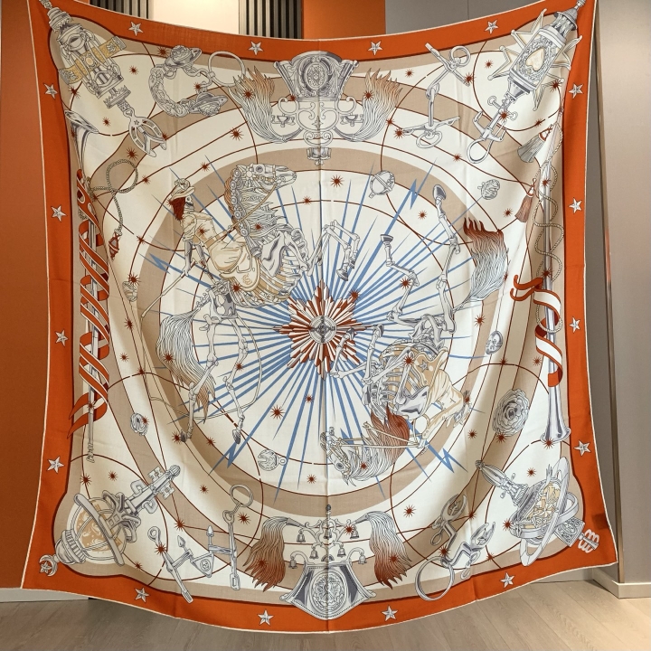 Luxury Brand Scarf Large Silk  - огляд і ціна Travel Accessories Neck