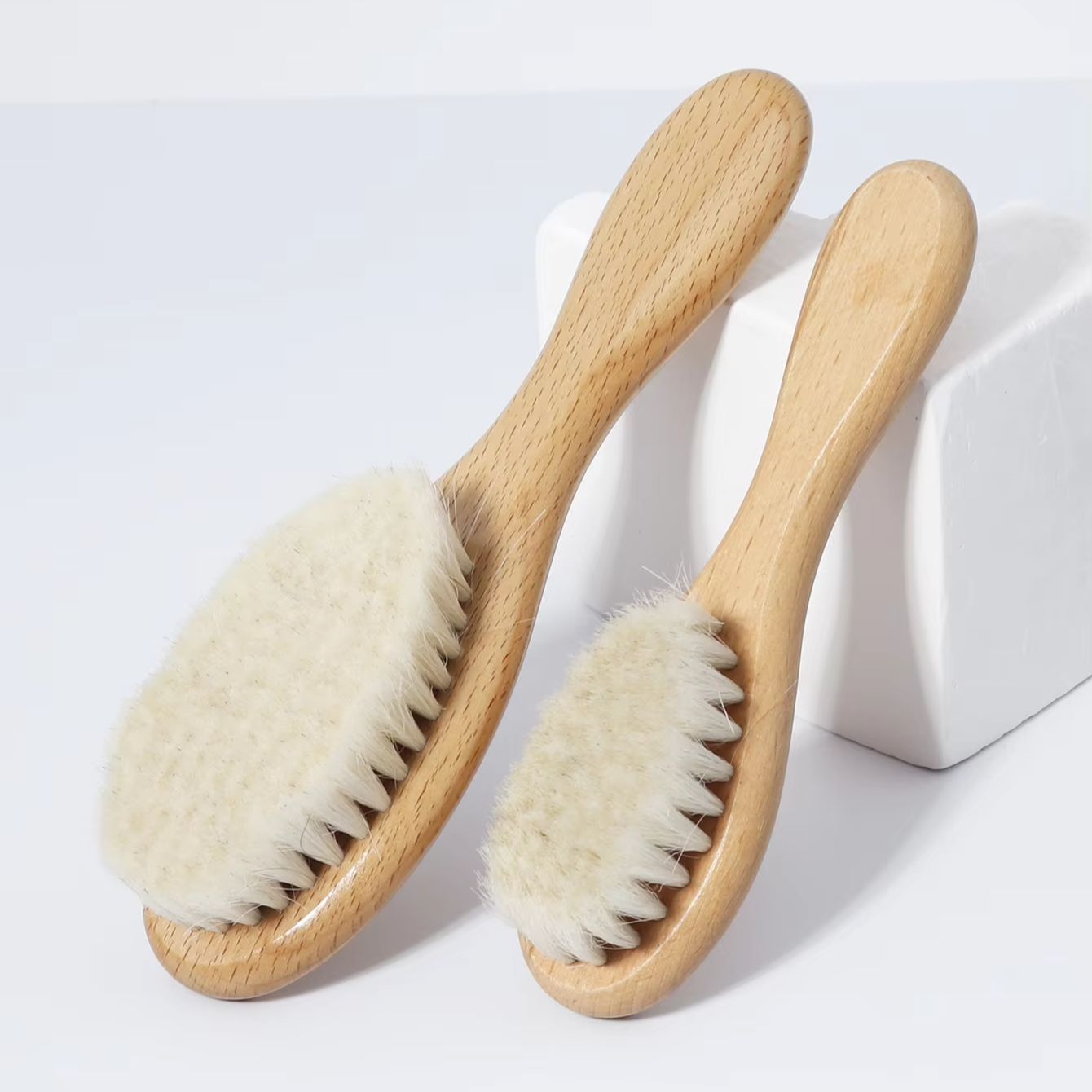 Wooden Ultra Soft Goat Hair Br - огляд і ціна Travel Accessories Essentials