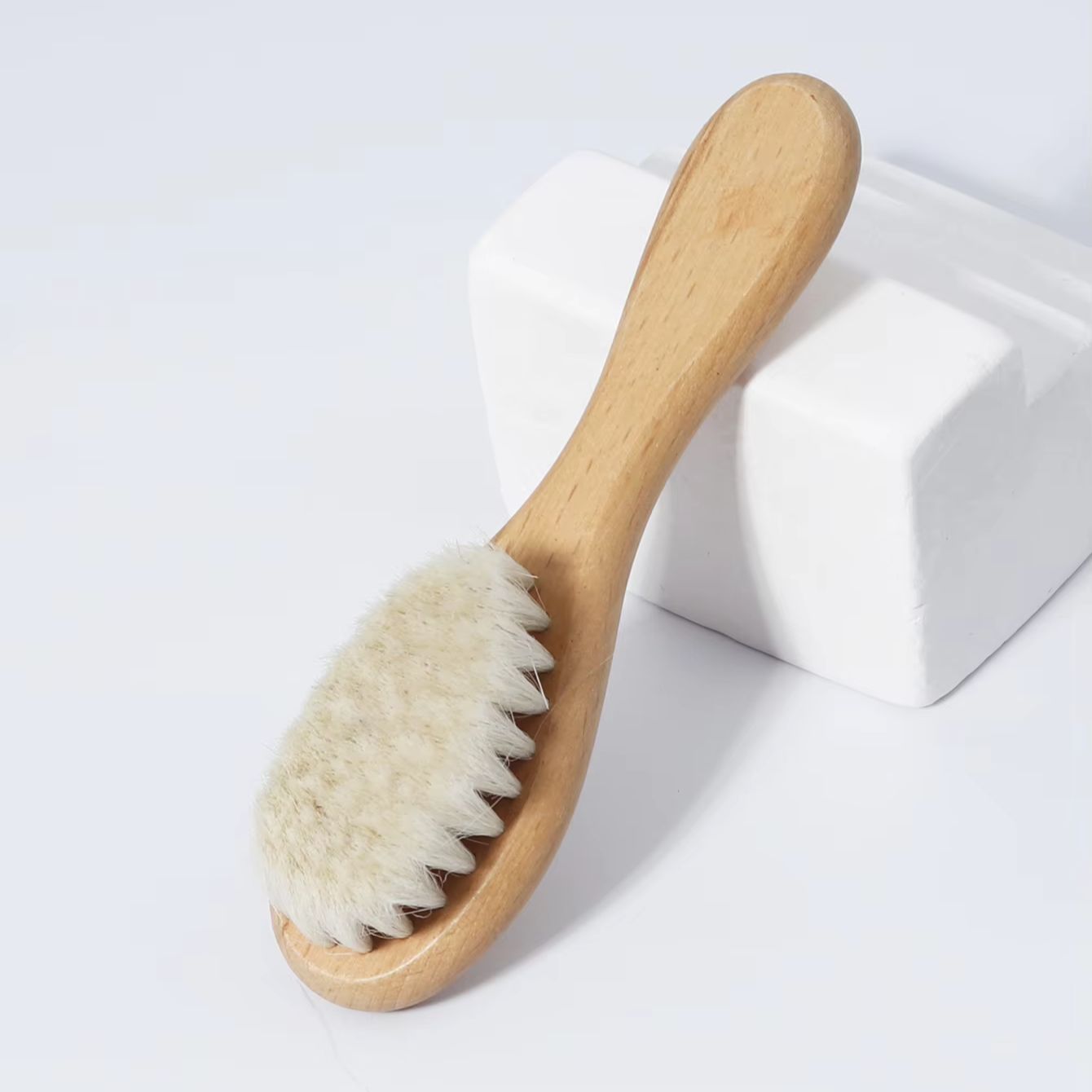 Wooden Ultra Soft Goat Hair Br - огляд і ціна Travel Accessories Essentials