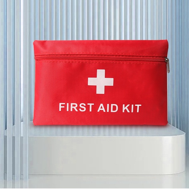 14pcs First Aid Kit Trauma Kit - огляд і ціна Travel Accessories Essentials