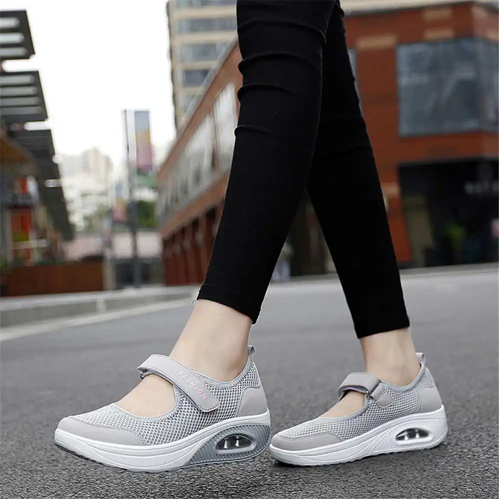 36-41 Demi-season Colored Snea - огляд і ціна Travel Accessories For Women Gift Ideas